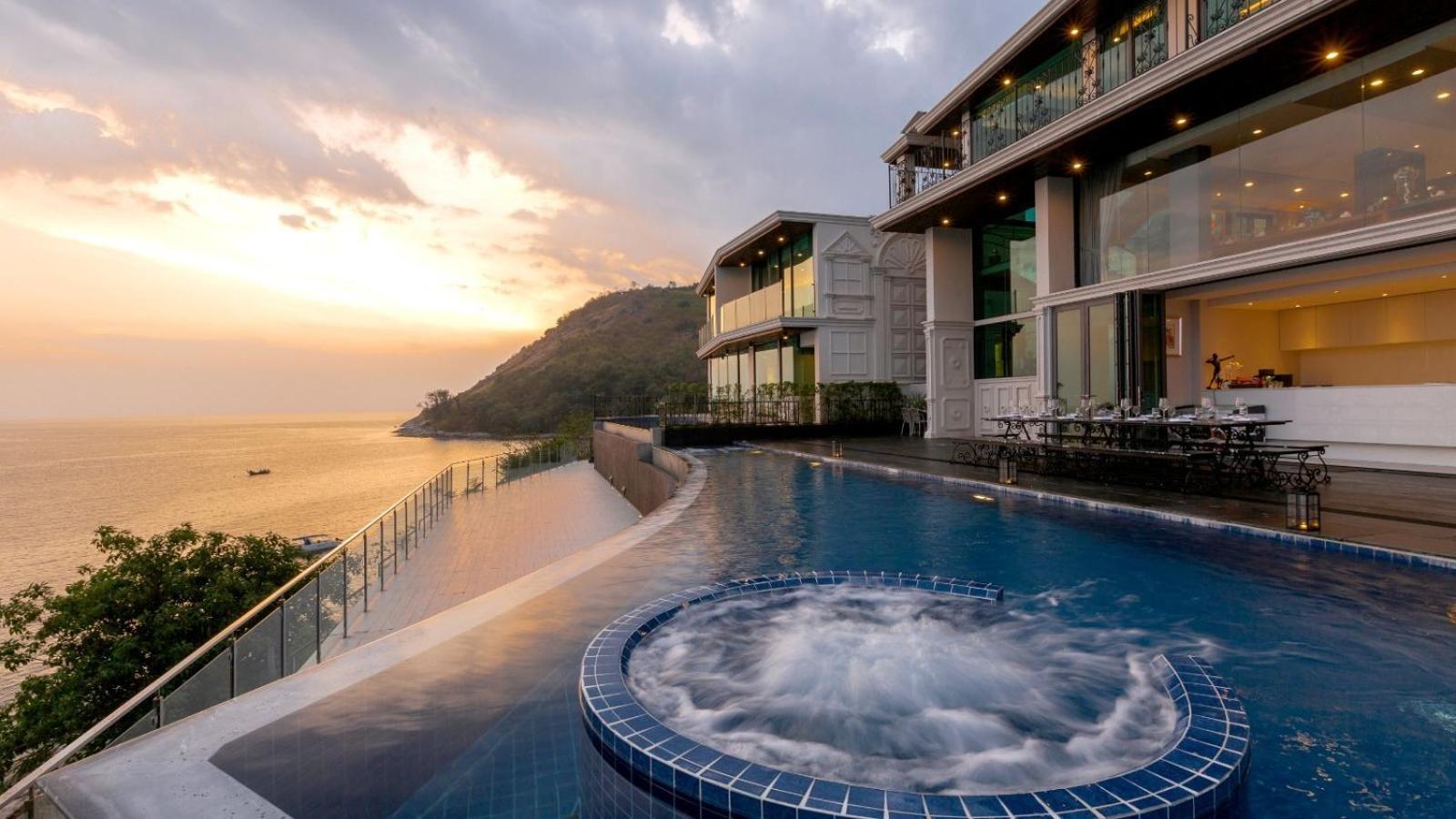 Villa Thousand Cliffs Nai Harn Екстер'єр фото
