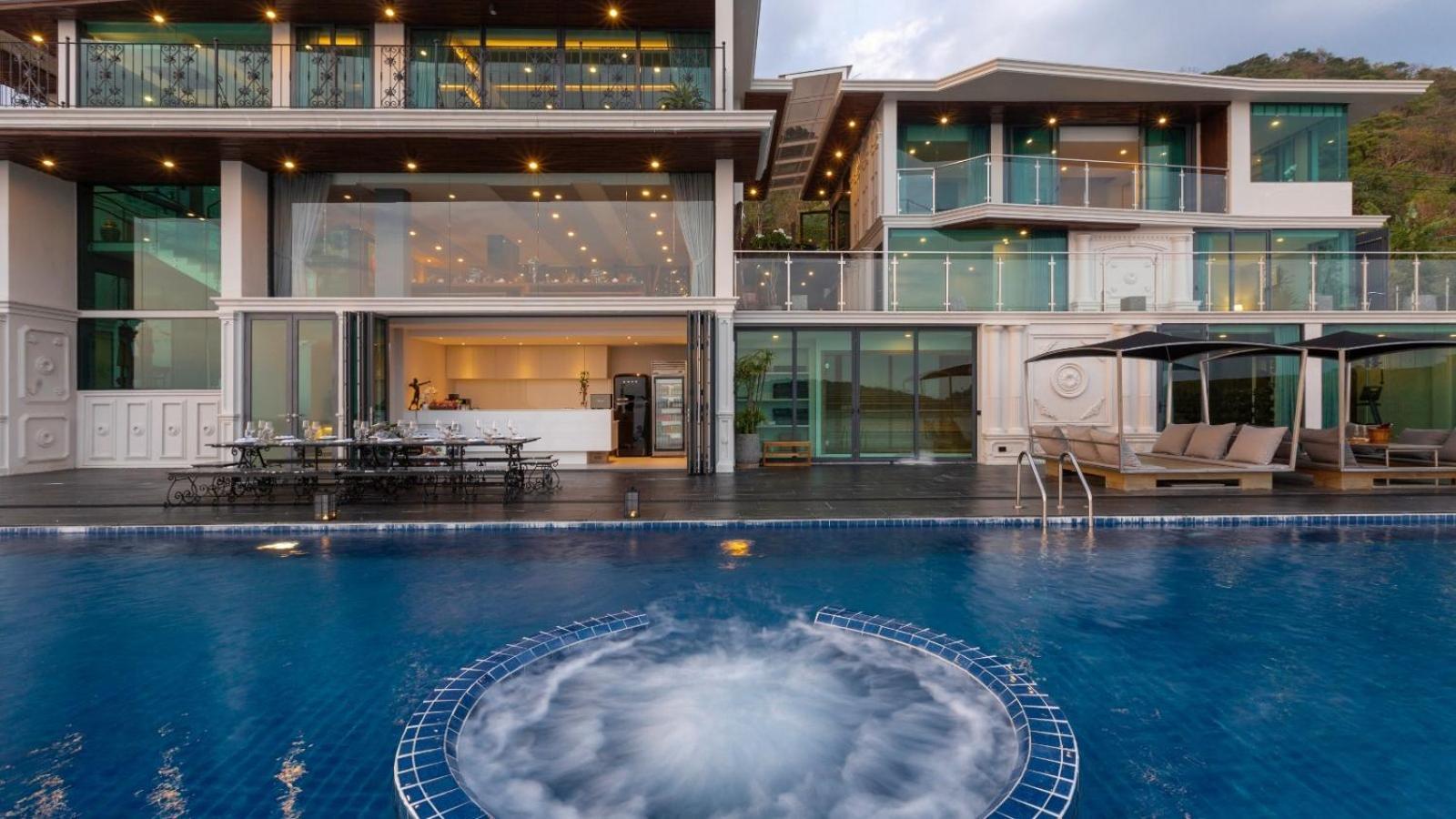 Villa Thousand Cliffs Nai Harn Екстер'єр фото