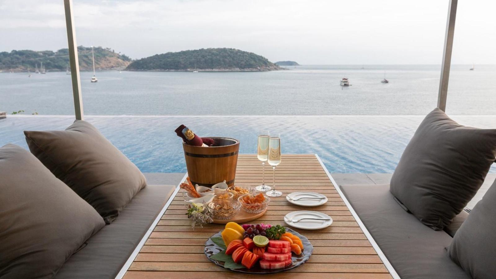 Villa Thousand Cliffs Nai Harn Екстер'єр фото